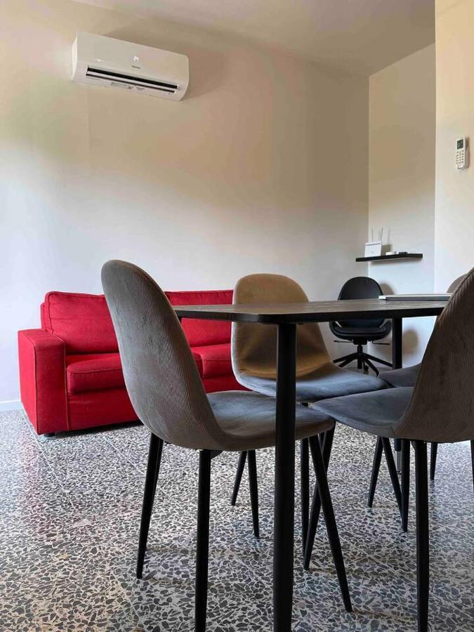Lotus Home Eleganza E Accoglienza A Mantova Exterior photo